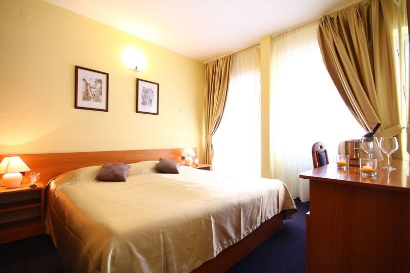 Hotel PUY מראה חיצוני תמונה